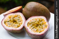 Maracuja Oil (Passiflora Edulis Seed Oil)